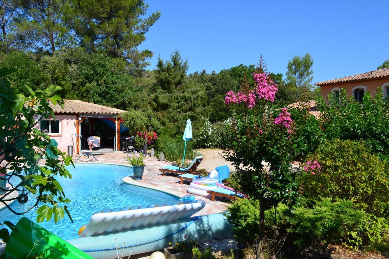 Suite 30 M2 Ideale Pour 2 Personnes Flassans-sur-Issole Luaran gambar