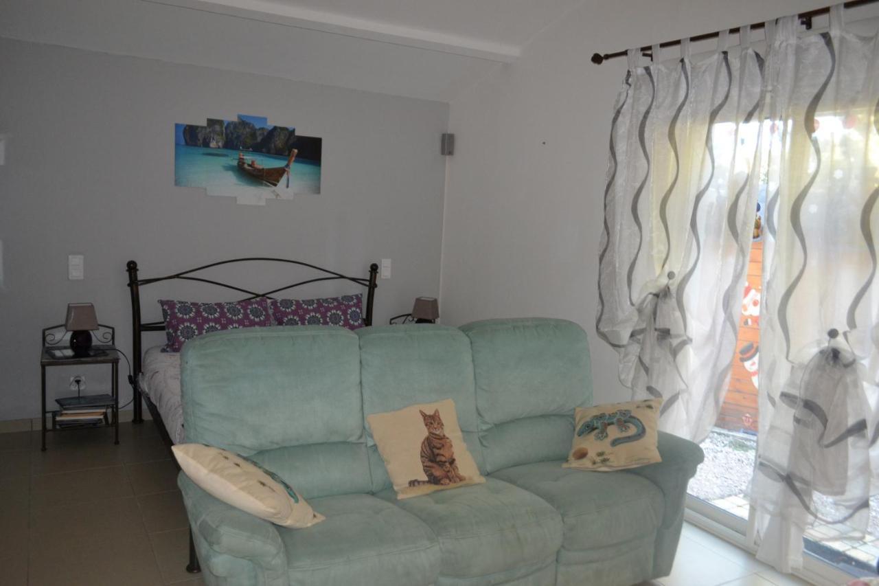 Suite 30 M2 Ideale Pour 2 Personnes Flassans-sur-Issole Luaran gambar